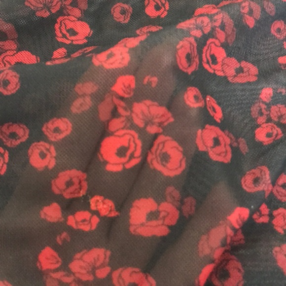 Dynamite mesh top - Picture 3 of 3